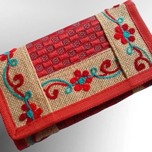Handcrafted Embroidered Natural Jute Wallet for Wholesale Fashion Accessory Retail