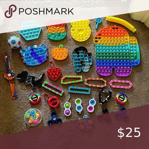 Fidget Spinners & Pop Its