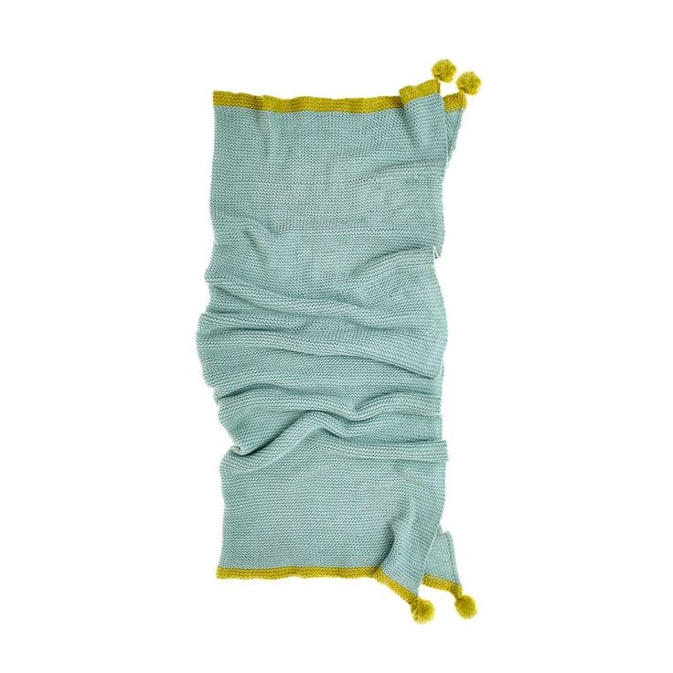 Throw Blankets, Quilts & Bed Runners