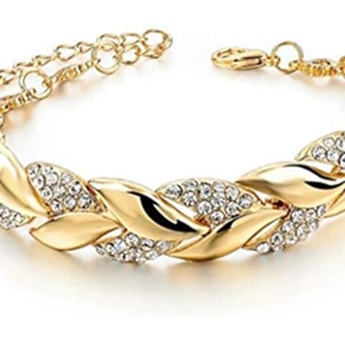 Gold-Plated Floral Cubic Zirconia Statement Ring Premium Wholesale Fashion Jewelry