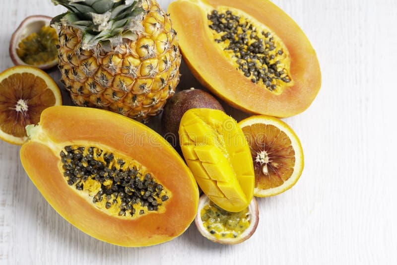 Tropical & Subtropical Fruits (Banana, Mango, Pineapple, Papaya, Avocado, Dragon Fruit, Passion Fruit, Guava, Lychee)
