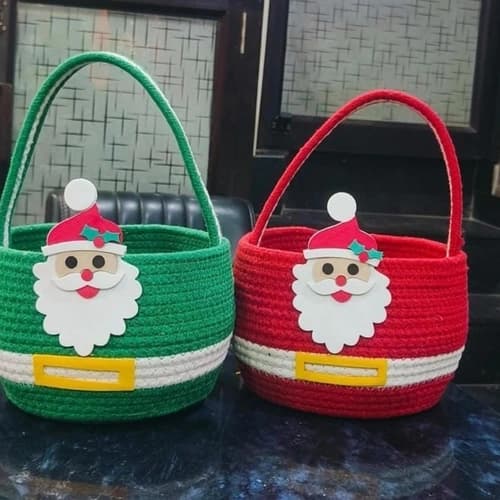 Christmas Woven Gift Basket with Santa and Merry Christmas Décor