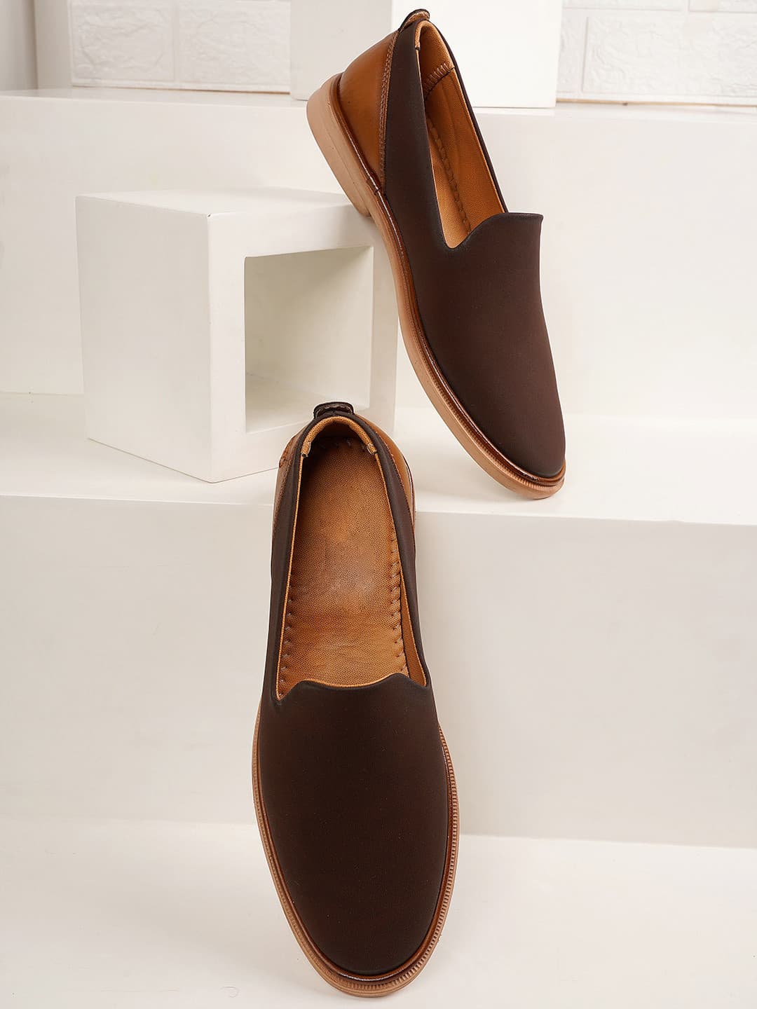 Casual Shoes